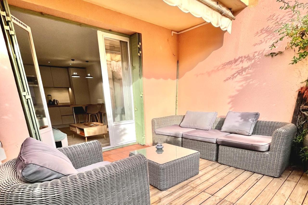 Magnifique 2 Chambres Terrasse Et Parking サントロペ エクステリア 写真